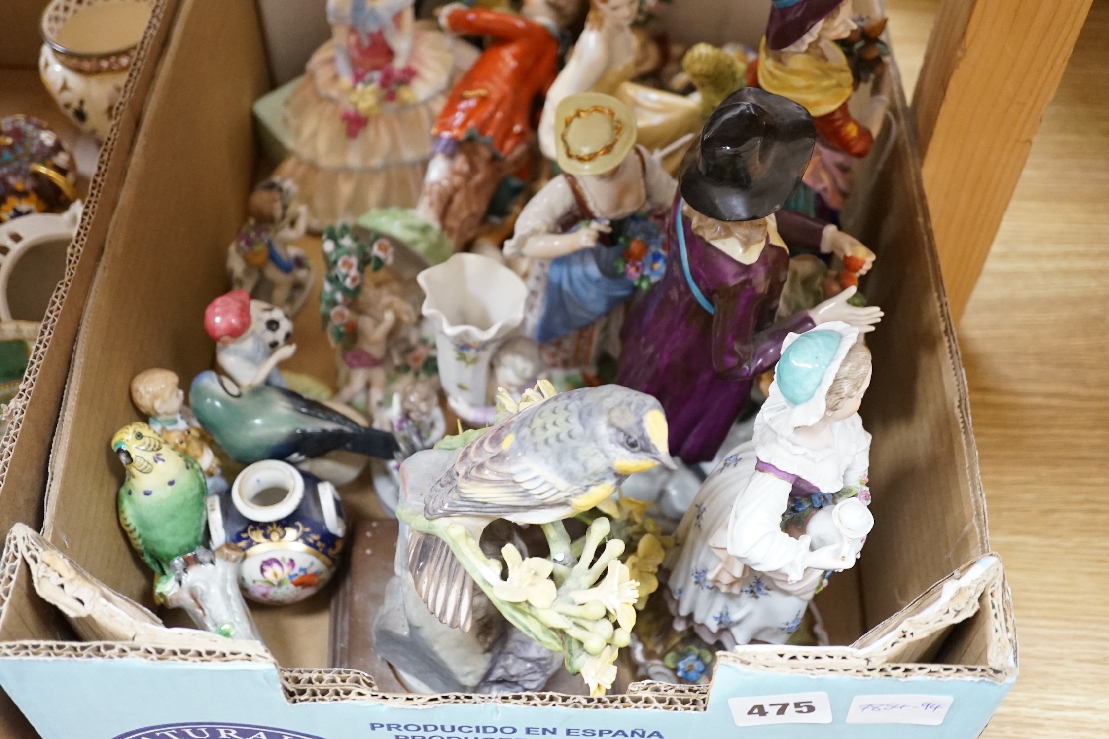 A quantity of porcelain including Worcester, Doulton, Sitzendorf etc.